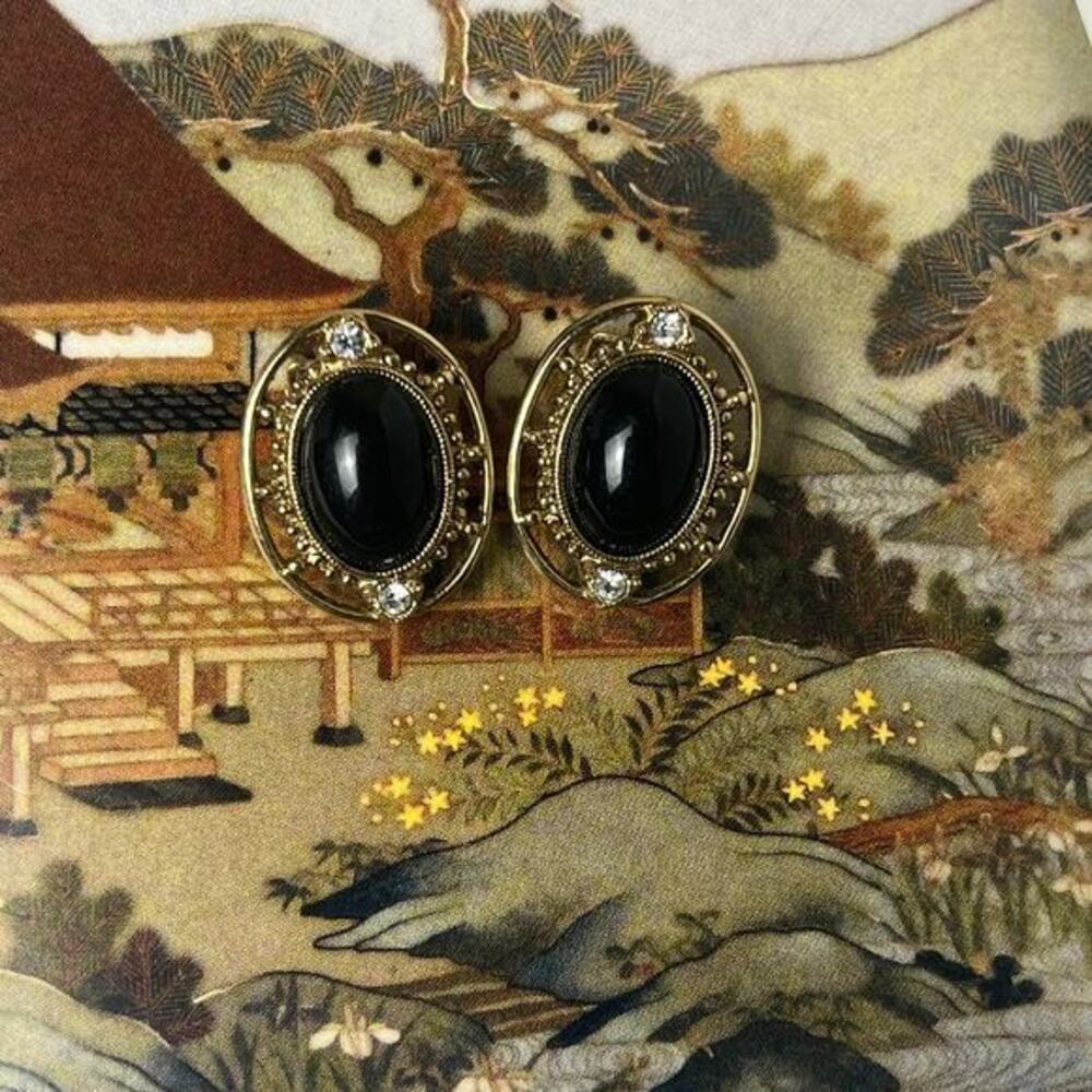 Vintage 90s Gold and Black Cabochon Clip Earrings